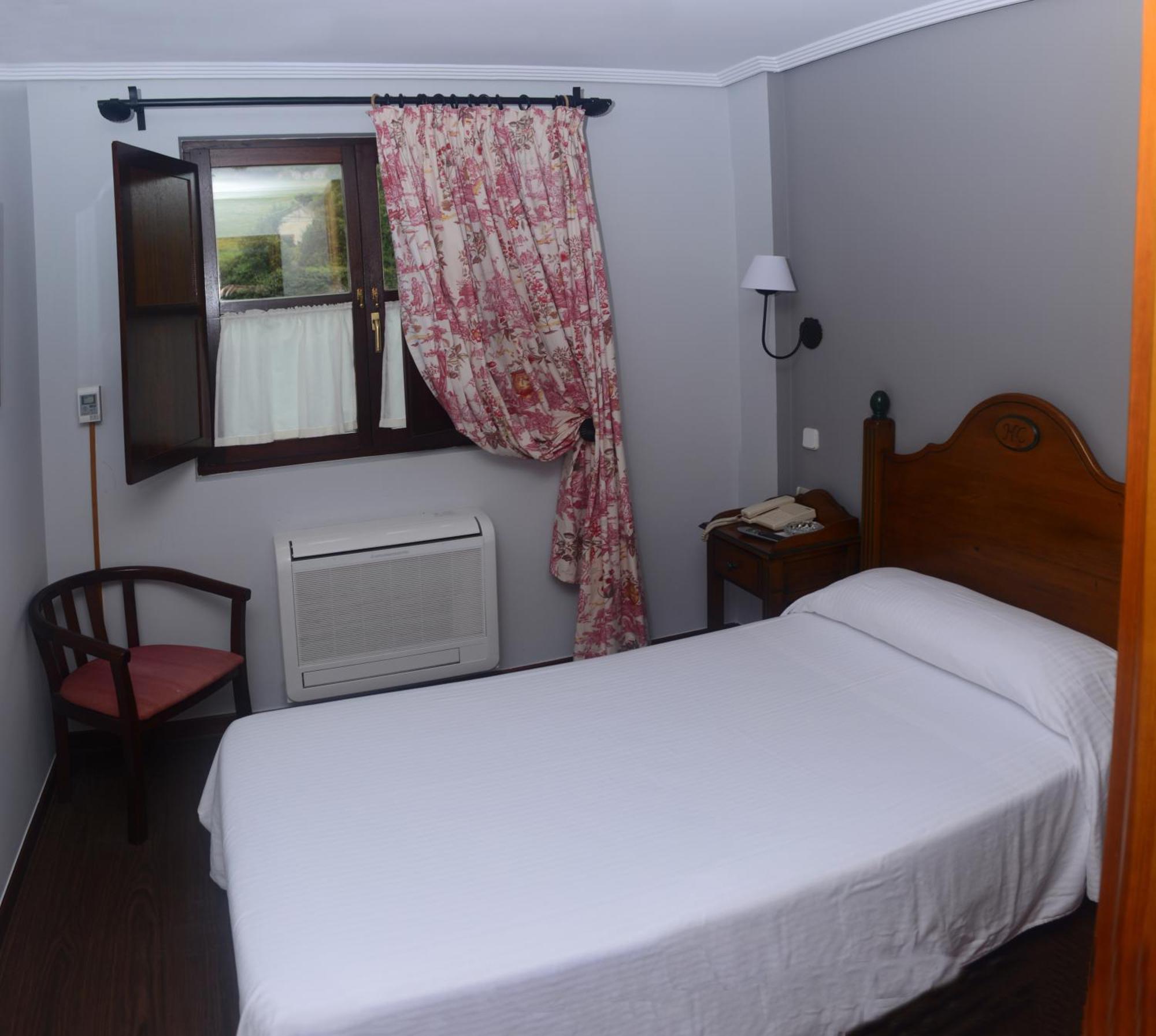 Hotel Comillas Exterior foto
